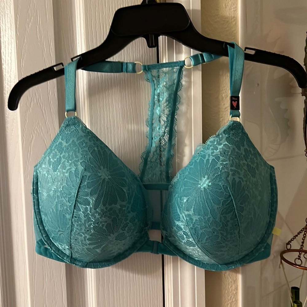 Victoria Secrets Push-Up Bra 38DD Teal